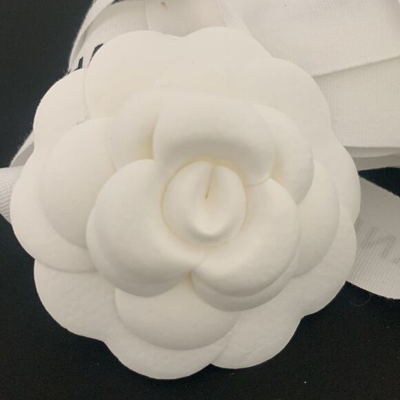 CHANEL Empty Medium Gift Box – 15” x 11” x 2” with Ribbon, Camellia, Tissue - Picture 9 of 11